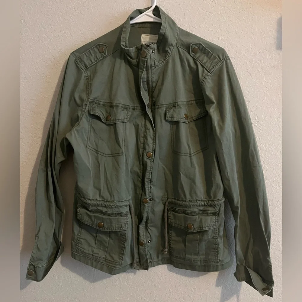 Jacket - Picture 1 of 3